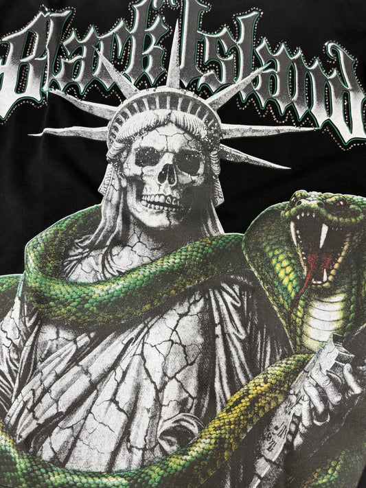 STATUE SNAKE BLACK TEE BLACK ISLAND 2032
