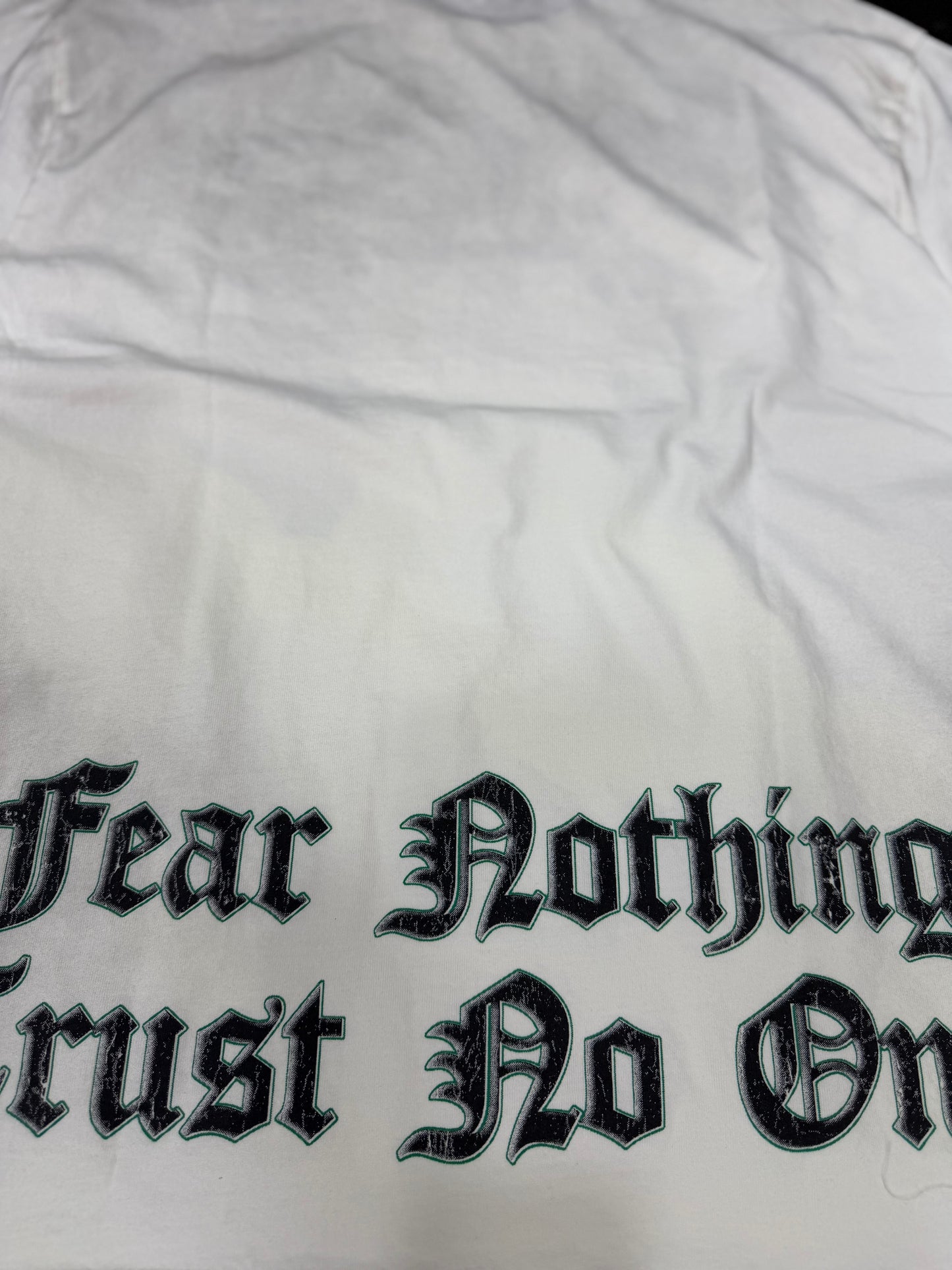 STATUE SNAKE OFF-WHITE TEE BLACK ISLAND 2032