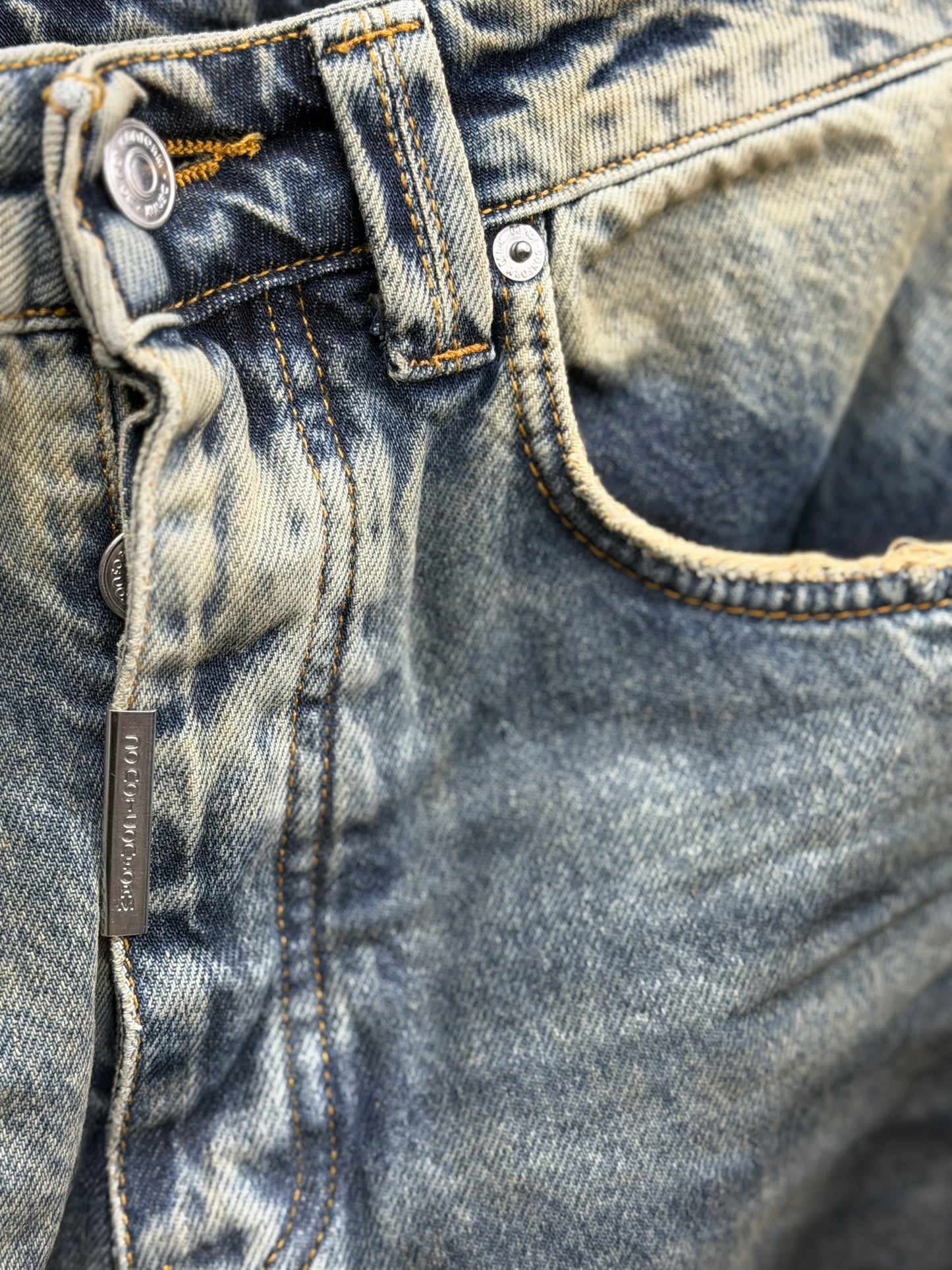 BAGGY WASH SANDBLASTED GOLD 7020