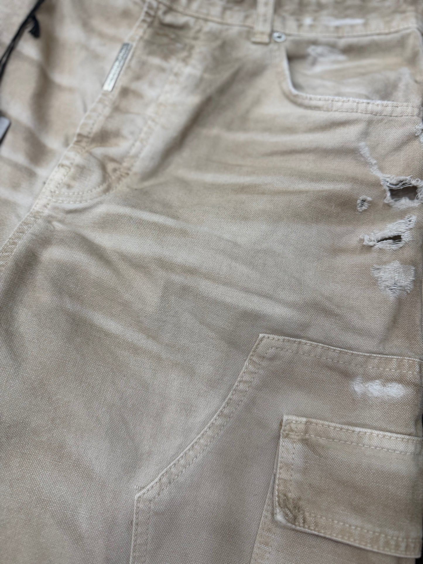 SHORT CARGO BUTTER PIGMENTED TRANSPARENT 3030