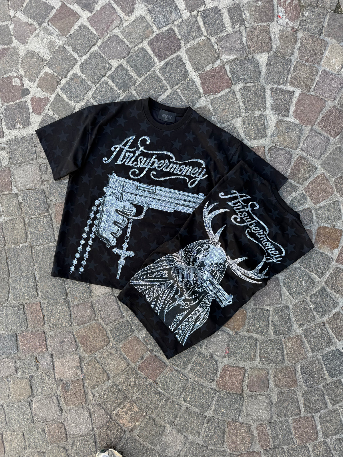 HOLY GUNS DAILY TEE ASM
