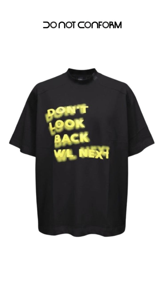 BLACK TEE LOOK BACK 5060