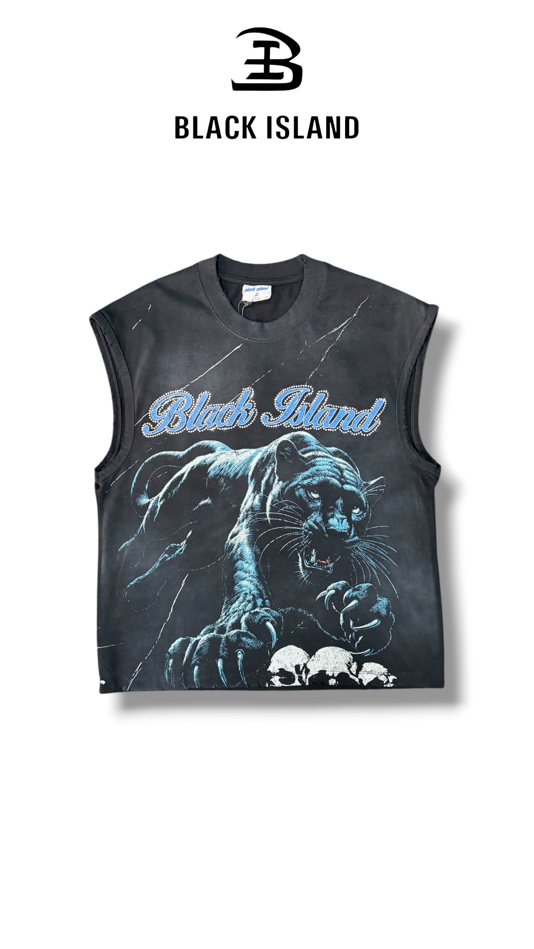 BLACK PANTHER GRAPHIC SLEEVELESS TANK TOP BLACK ISLAND