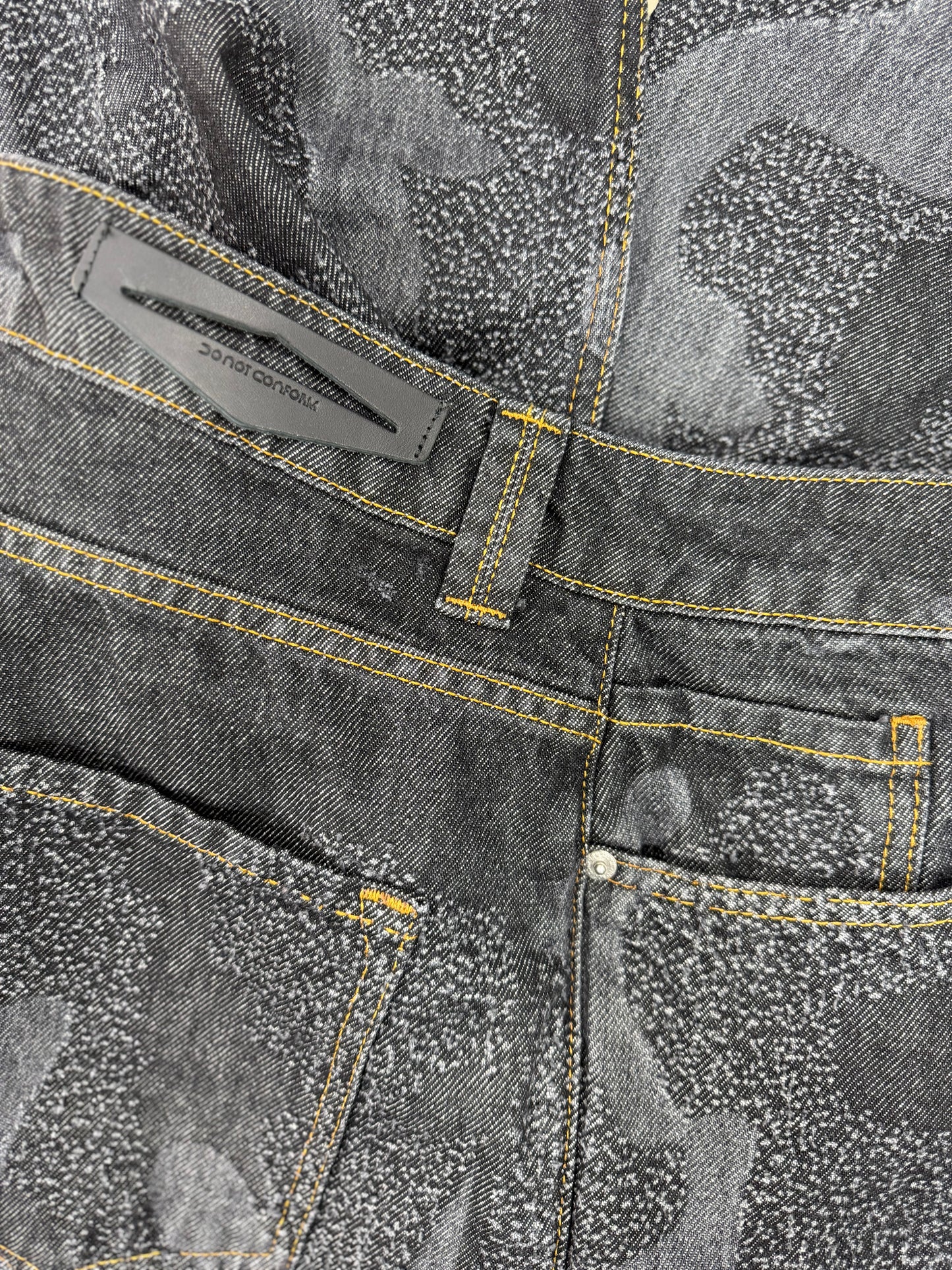 BAGGY GREY DIRTY PIXEL CAMO 2614