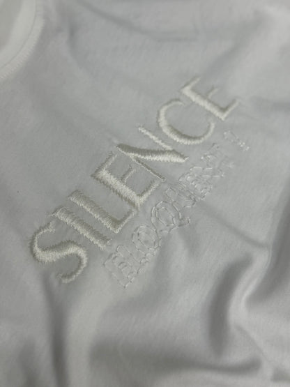 SILENCE WHITE TEE 870