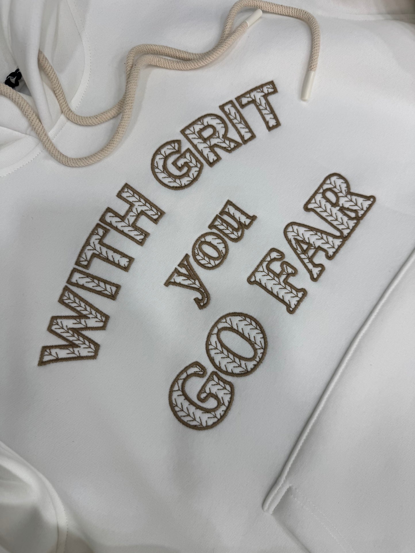 HOODIE WITH GRIT YOU GO FAR WHITE