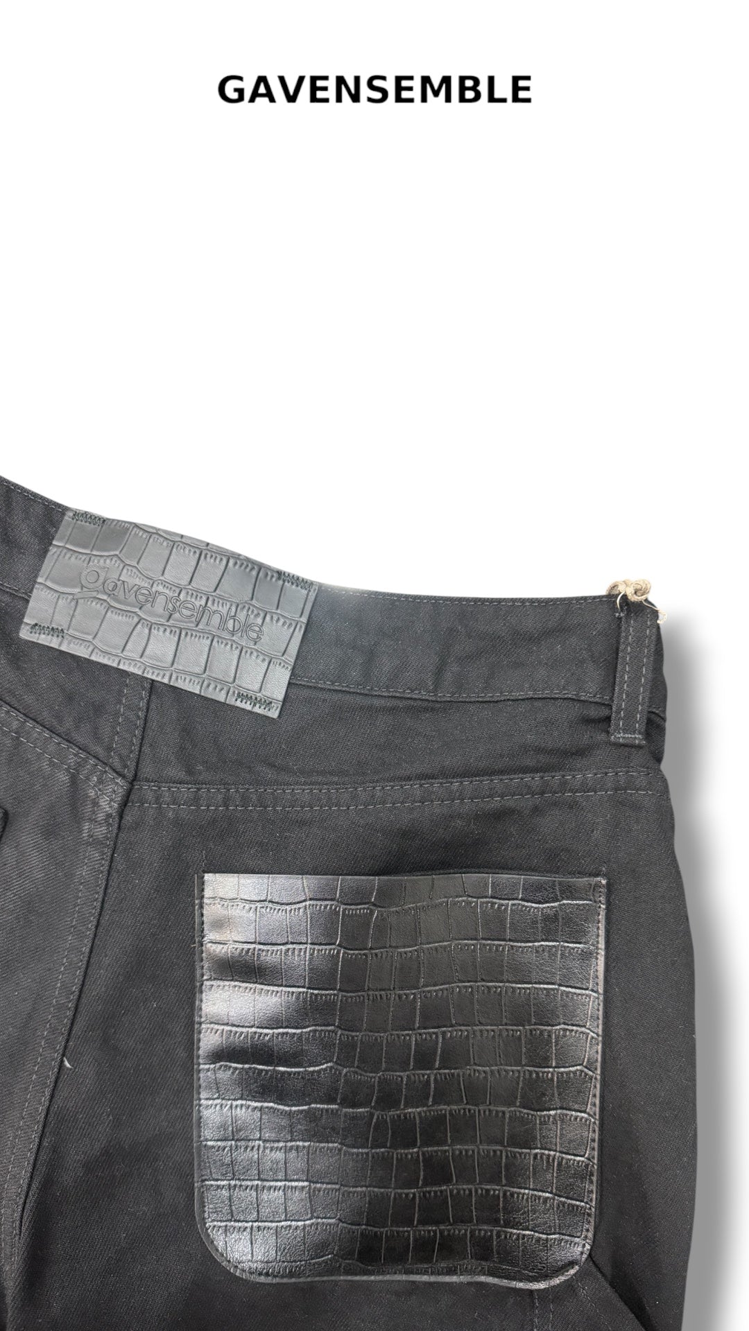 BLACK & CROC DETAIL SHORTS 420